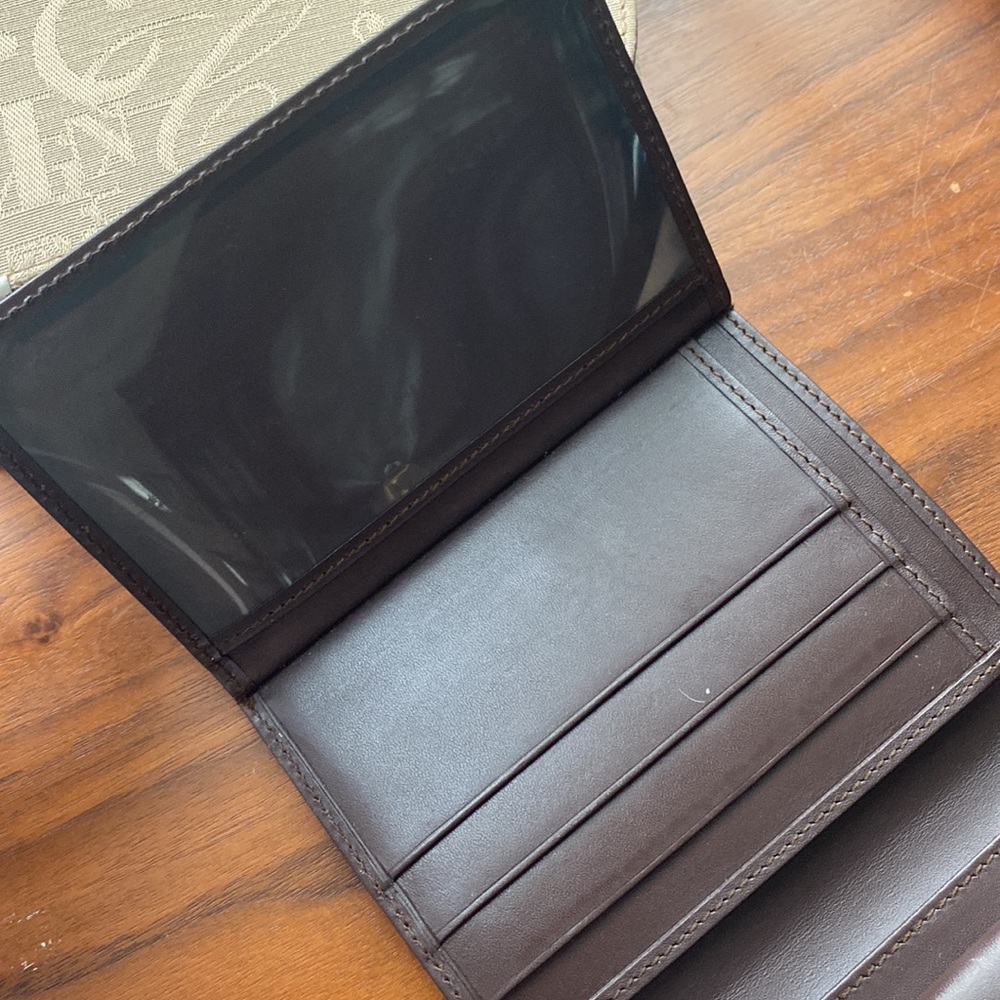Nina Ricci Wallet (CLST) - Picture 7 of 11